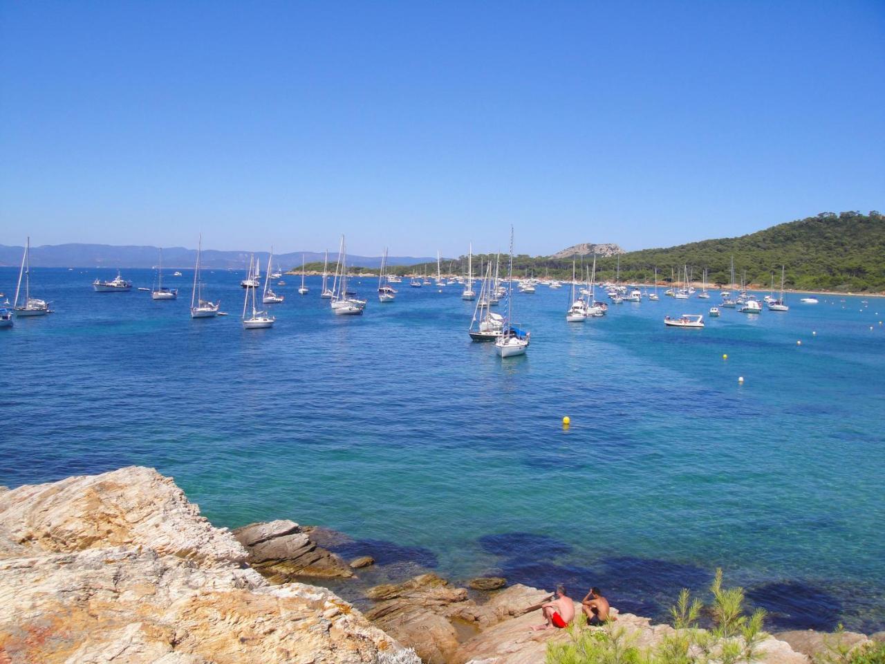 Village Vacances De Ramatuelle - Le Sentier Des Pins Exteriör bild
