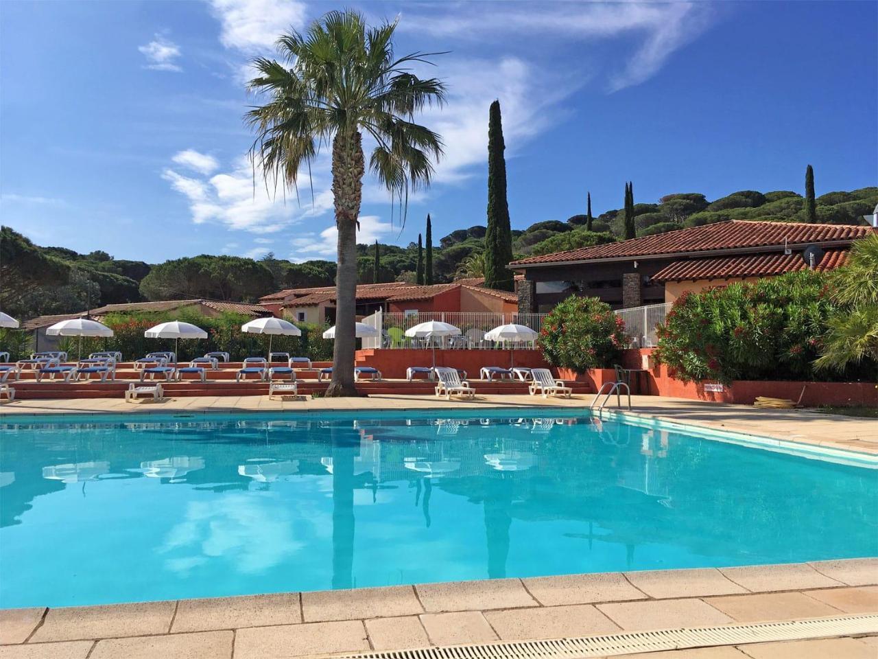 Village Vacances De Ramatuelle - Le Sentier Des Pins Exteriör bild